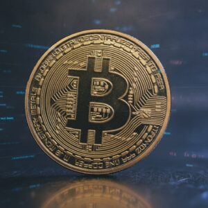 比特币跌破6.4万美元：分析鹰派美联储与ETF资金流出背后的原因